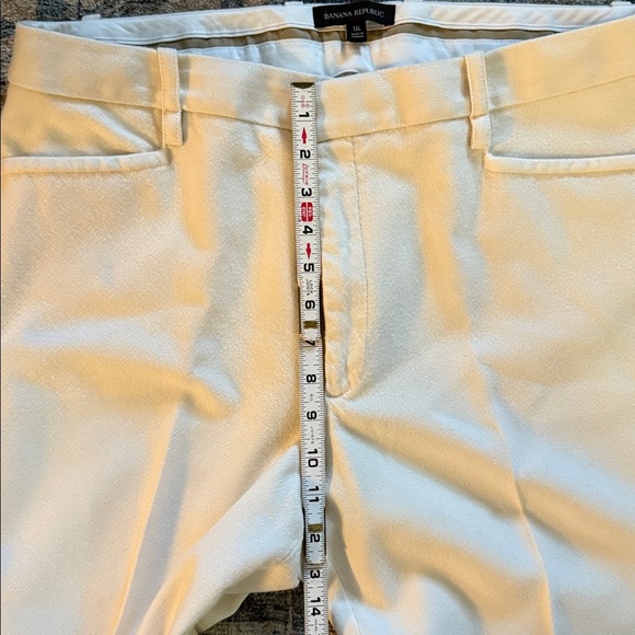 Banana Republic Cream coloured 100% wool pants. Size 16L - Picture 5 of 8